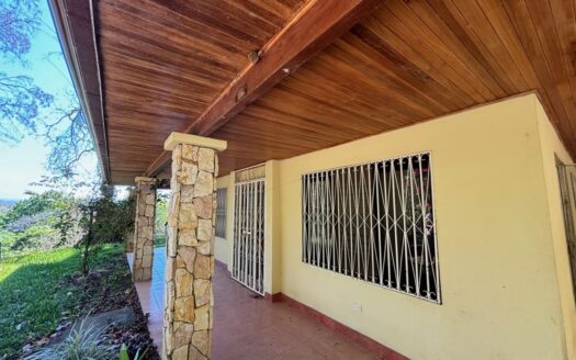 2 homes with 41,928m2 in the nature of Atenas – 40005152890