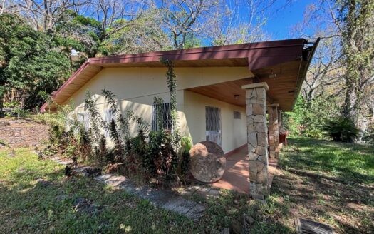 2 homes with 41,928m2 in the nature of Atenas – 40005152890