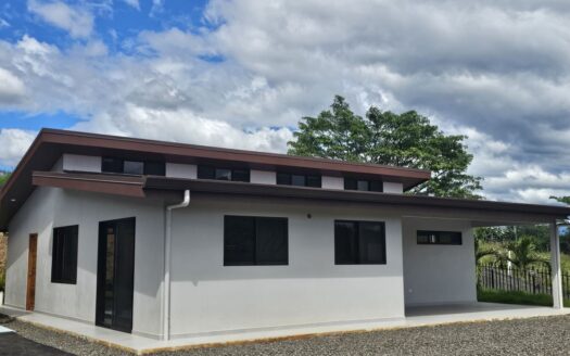 Brand New Modern Style Home in Barrio Jesus 3b/2ba – 400052010057