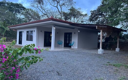 Furnished house in the countryside – 400052042189