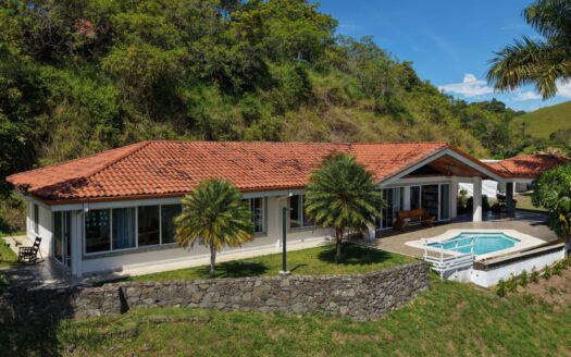 Elegant Mediterranean-Style Home in exclusive community Hacienda Atenas – 400051521103