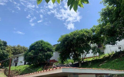 Large appartement complex in Atenas for sale – 40005152582