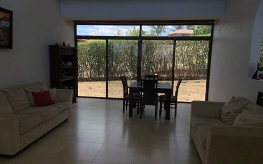 Large modern style home meets colonial designs – 40005152484