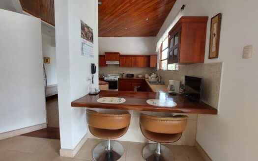 Calle Salas, home and finca – 400052010006