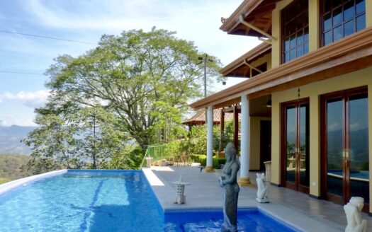 Beautiful property in Gated community – 40005151254