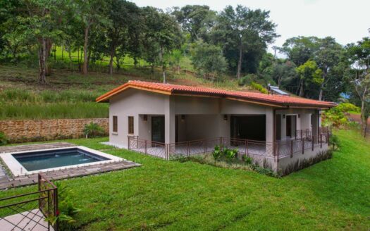 Under construction – soon to be a very finely finished home on almost 3 acres in new private community. – 400051521033