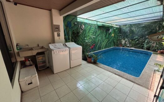 Home in a sanctuary setting with pool and stream – 400051521037