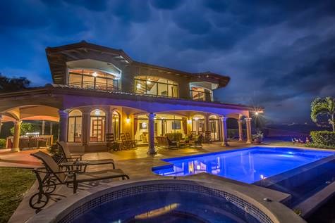 Home in exclusive community with THE most amazing views of San Jose & The Pacific coast from Atenas – 00139152296